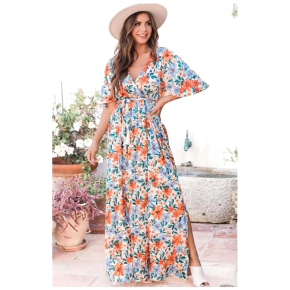 Ditzys Boutique Dresses & Skirts - LAST ONE! Plus Size CAMERON Floral V Neck Maxi Dress